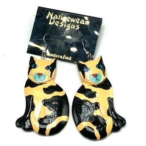 # NWT Women’s Vintage artisan wood earrings cat cow peach spots turquoise
